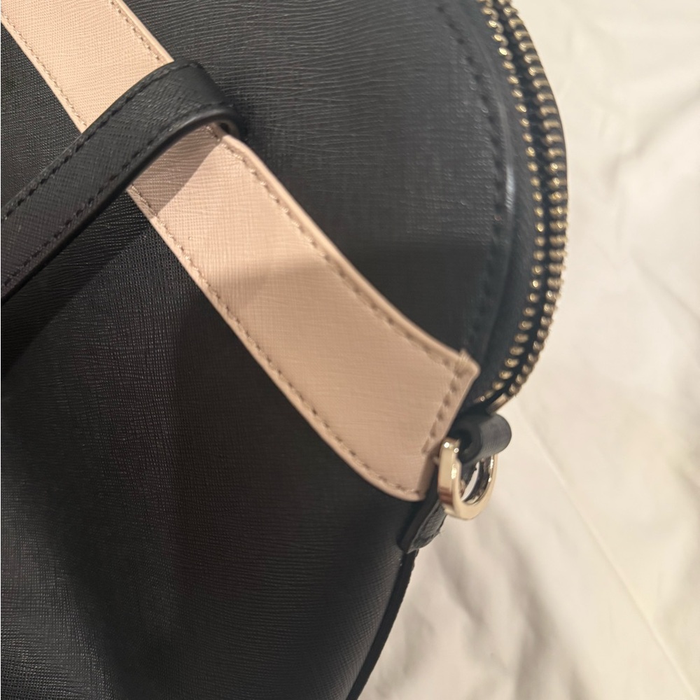Kate Spade Black and Tan Bow Satchel - Picture 8 of 9